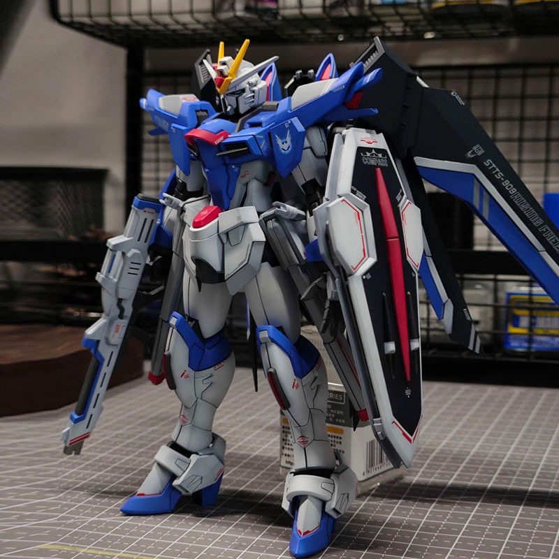 Model Kit Gundam Hg - Kit de modèle en plastique Mecha