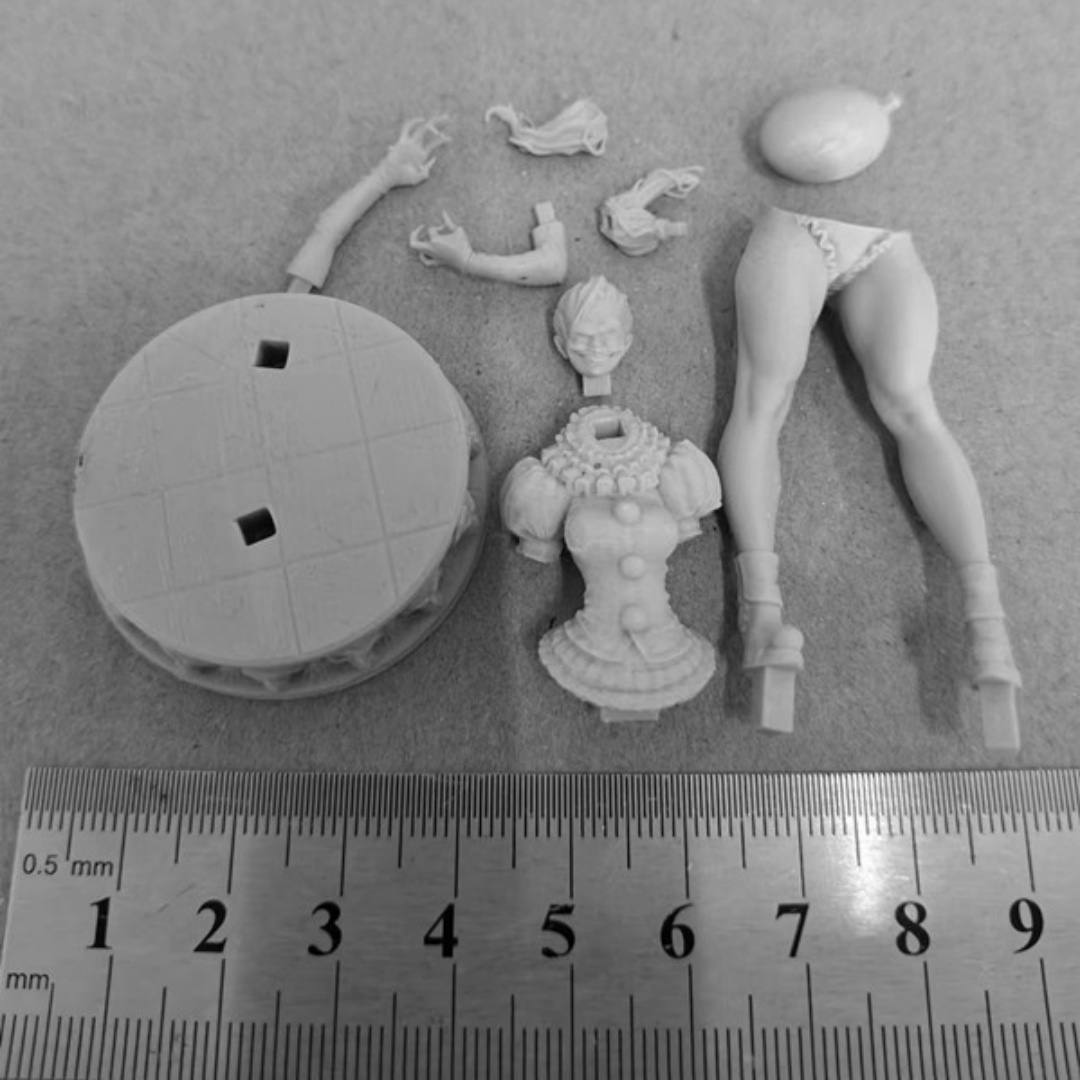 Figurine en résine, fille terr - Model Kit Lucario avis et prix
