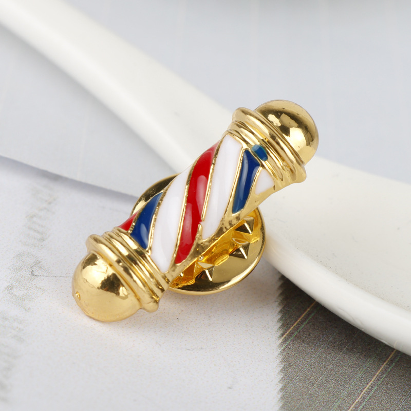 Broche Badge classique pour sa - Model Kit Clipper avis et prix